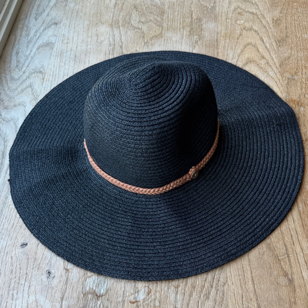 Tigerlily packable, floppy black wide brim hat with tan band - Picture 1 of 5
